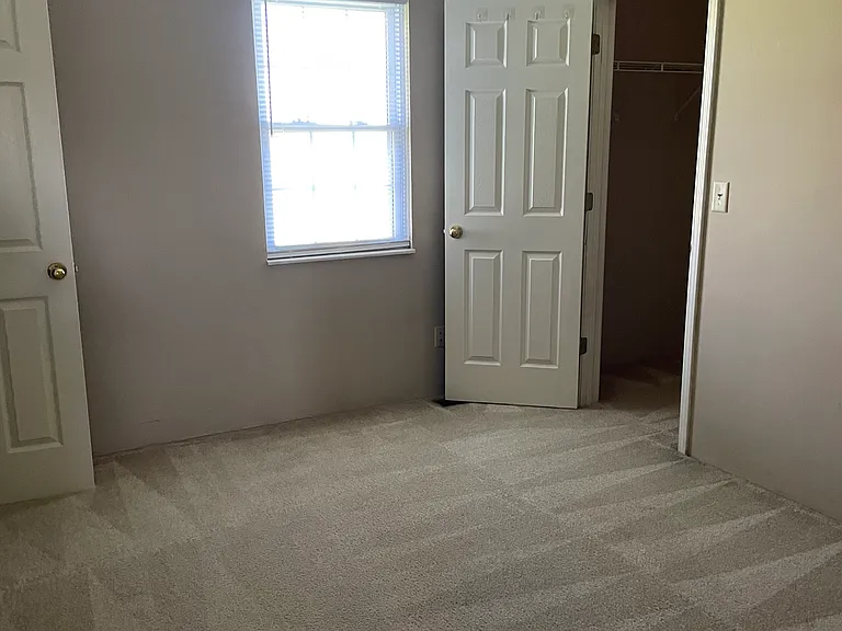 7040 Blue Springs Pkwy — Photo 6
