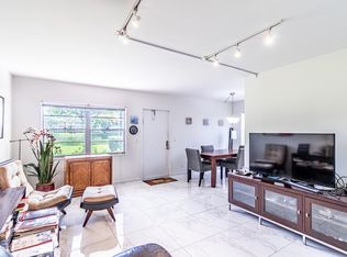 5 Preston E #5-A, Boca Raton, FL 33434