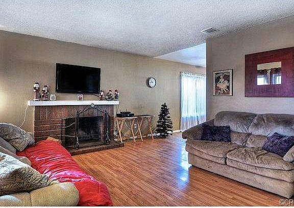 2nd image of 2922 S Cypress Point Dr