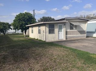 15747 Palm Tree Dr, Harlingen, TX 78552