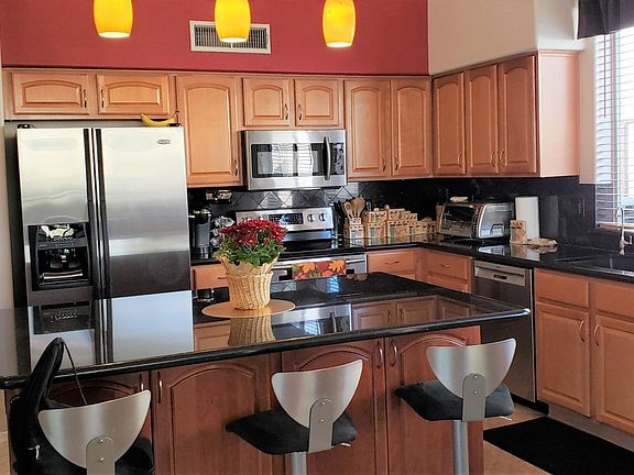 Mason Kitchen