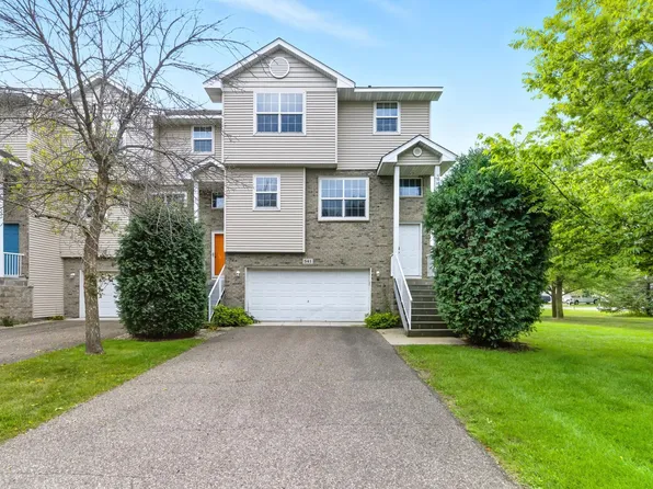 541 William St, Big Lake, MN 55309