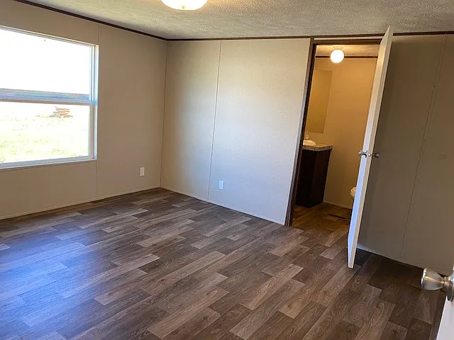 145 Vandenbrook Ln — Photo 7