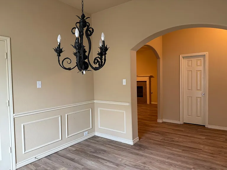 817 Graystone Dr — Photo 11