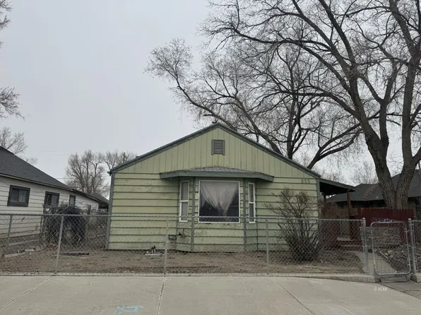 255 W 3rd St, Battle Mountain, NV 89820