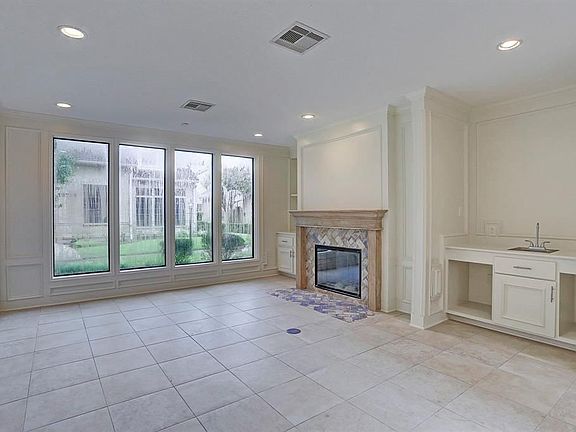 4th image of 15723 Tanya Cir