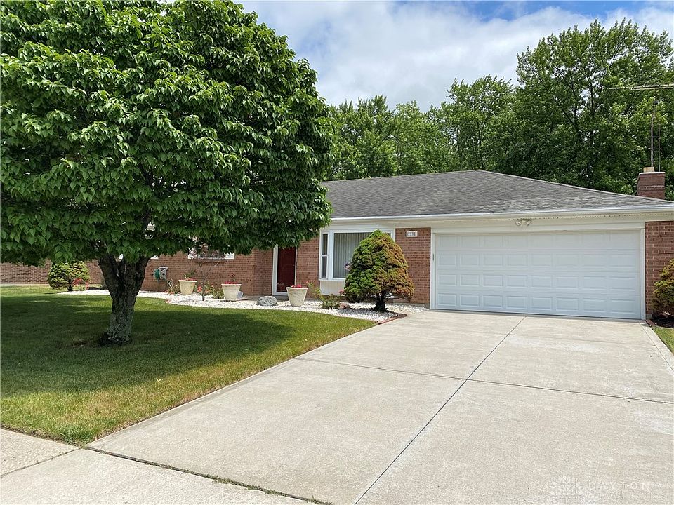 1st image of 7590 Roselake Dr