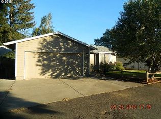 364 Gatch St, Woodburn, OR 97071