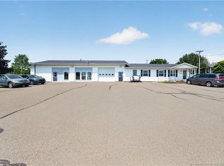 1 Golf Club Rd, Hillsborough, NB E4H 2T7