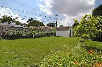 2nd image of 441 Dover Dr