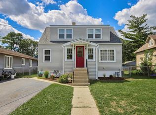 34 Lippincott Rd, Fox Lake, IL 60020