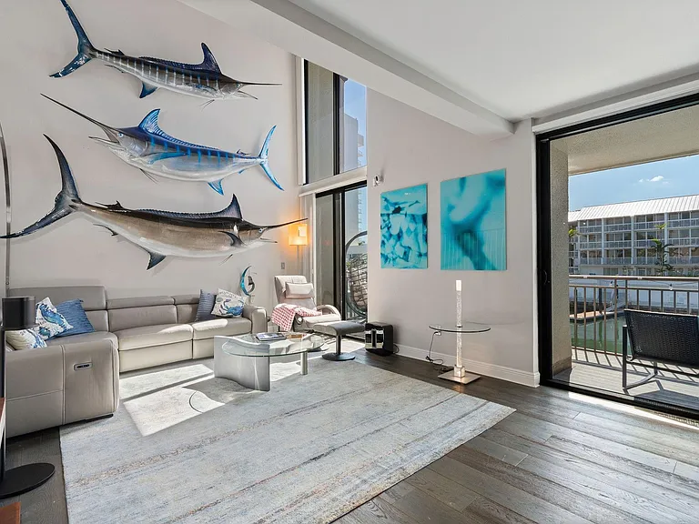 16 Portside Dr #16C — Photo 48