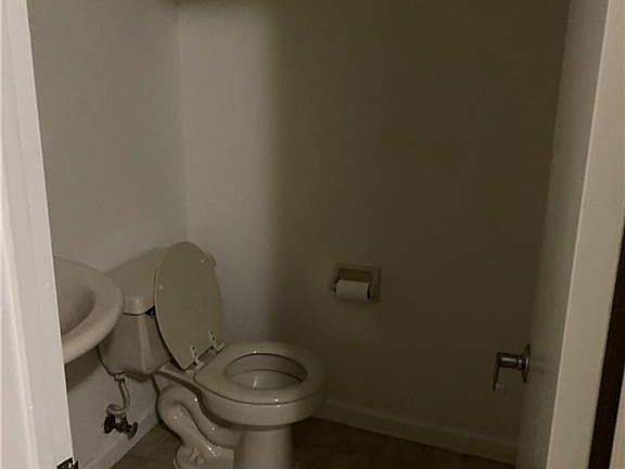 5th image of 708 Jesse Way #708