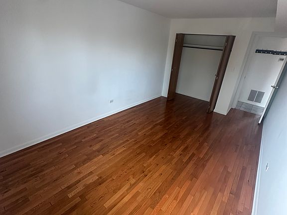 4th image of 2400 Dewes St #K2