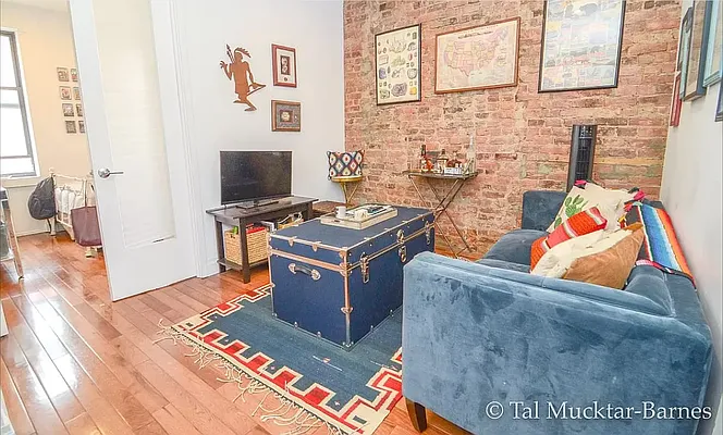 Rented by Oxford Property Group | media 9