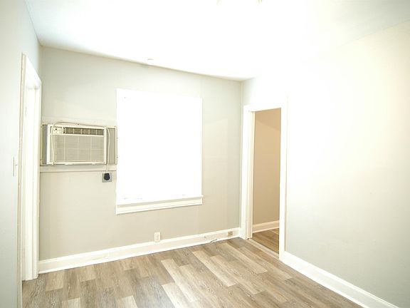 5th image of 311A Edith Ave