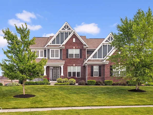 1313 Brentford Ln, Greenwood, IN 46143