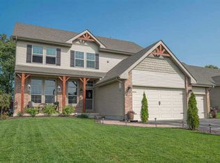 677 Biscayne Pl, Roscoe, IL 61073