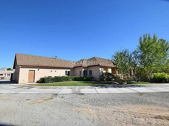 3rd image of 6121 Fisher Ave