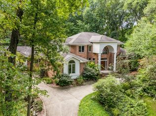 8250 Granite Ct, Dexter, MI