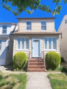 119-25 6th Ave, College Pt, NY, 11356