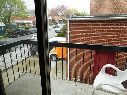 Rented by Compass | media 7