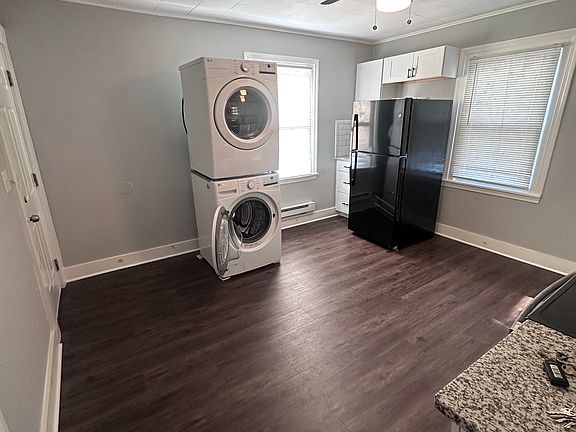 5th image of 1163 W Main St #1