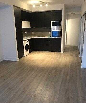 5th image of 318 Richmond St W #2309