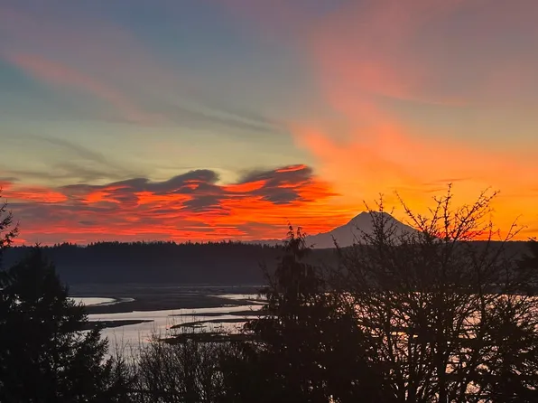 4520 John Luhr Rd NE, Olympia, WA 98516