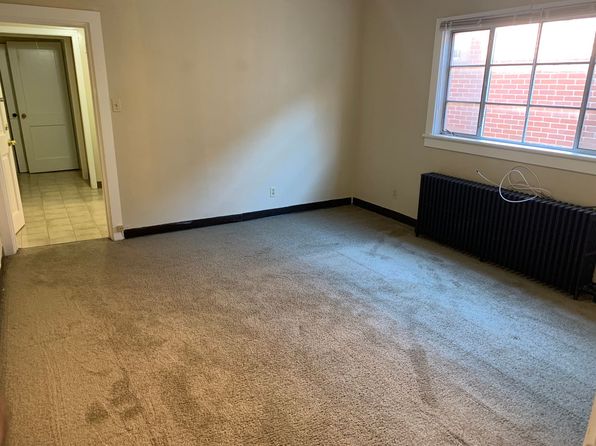 90 E Main St APT 3