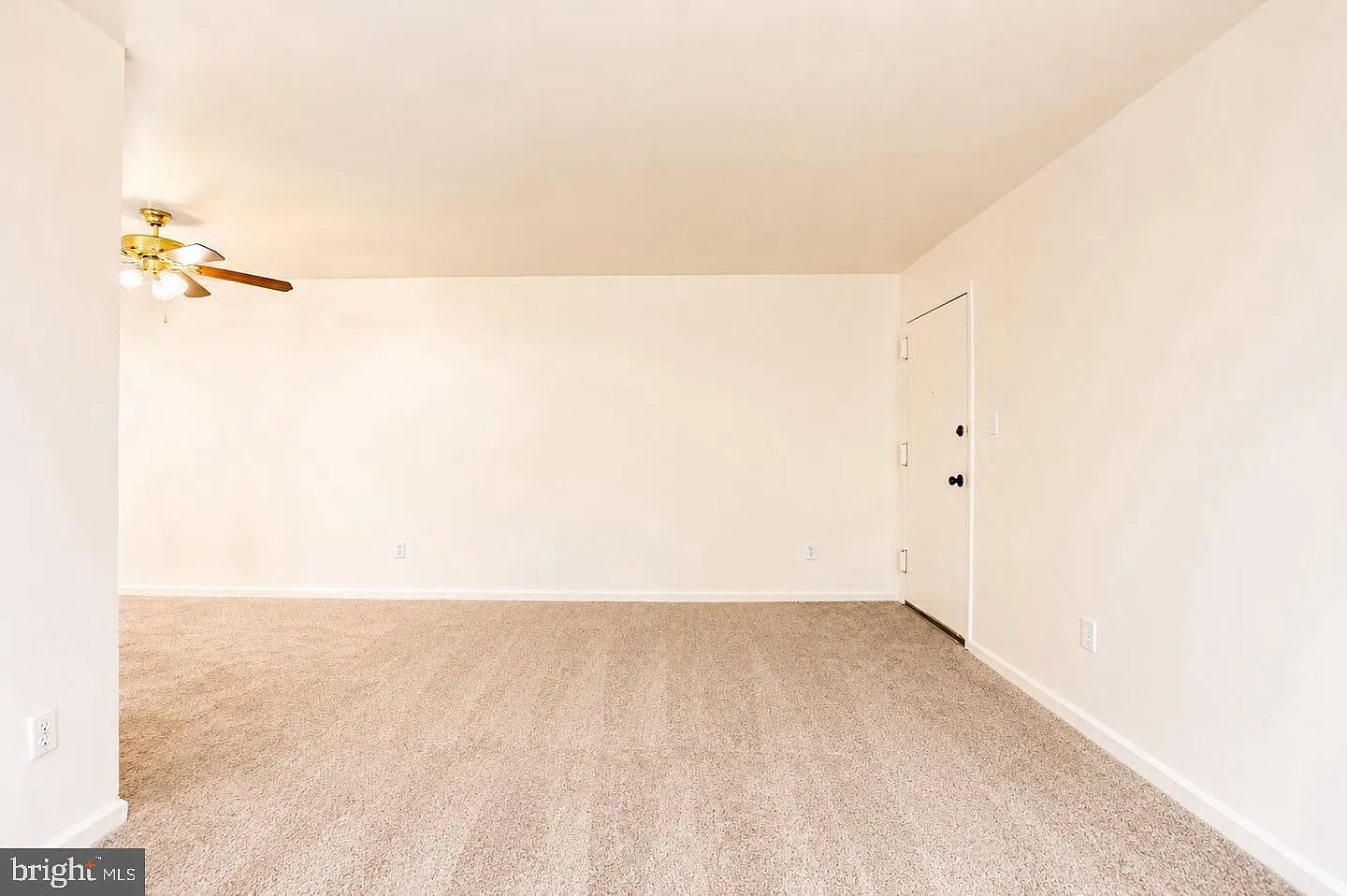 1 bed, 1.0 bath, $1,350 — Photo 4