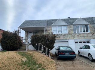9831 Hoff St, Philadelphia, PA 19115