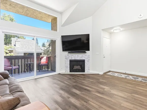 1485 De Rose Way APT 218, San Jose, CA 95126