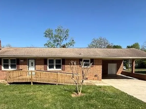 1024 Elm St, Reidsville, NC 27320