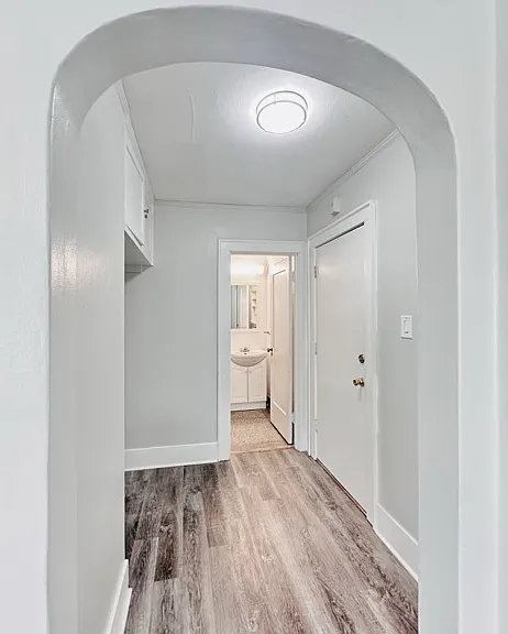 Entry area, bathroom beyond