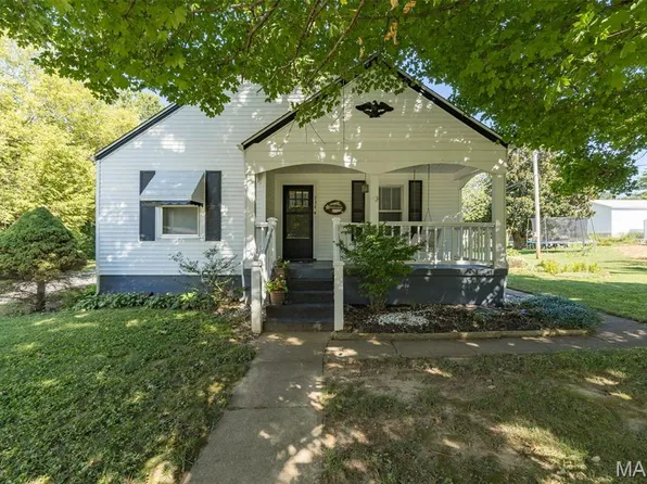 734 Janey Dr, Farmington, MO 63640