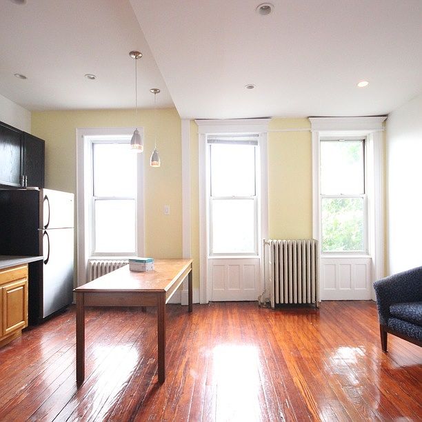 1st image of 1885 Dekalb Ave #1
