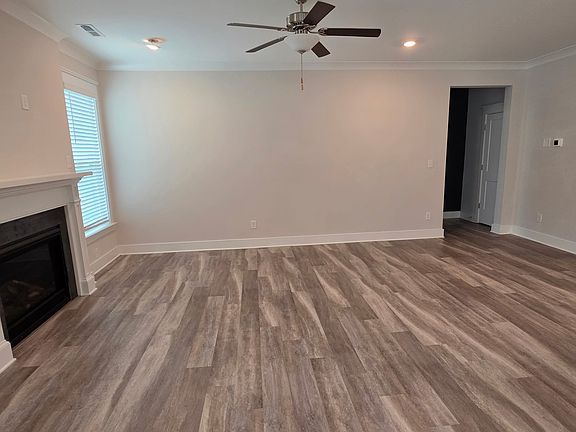 5th image of 110 Park Place Cir