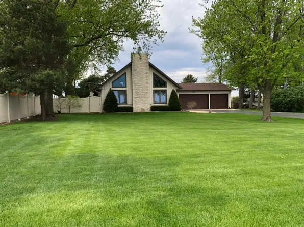 1669 N State Route 23, Streator, IL 61364