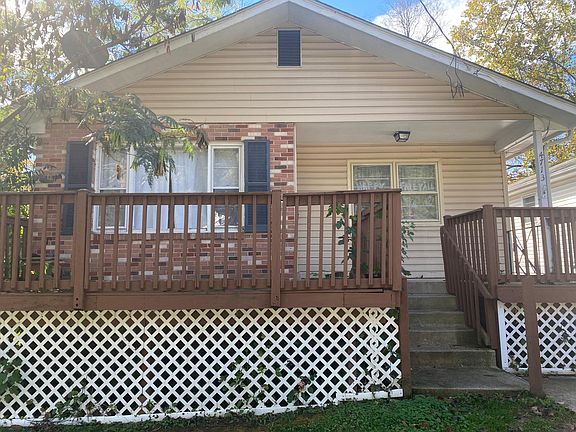 2nd image of 4713 Quimby Ave