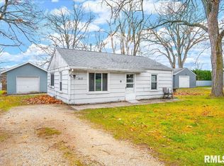 1412 W Shenandoah Dr, Peoria, IL 61614