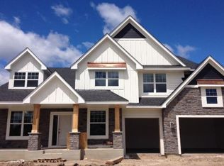 6175 Fernbrook Ln N, Plymouth, MN 55446