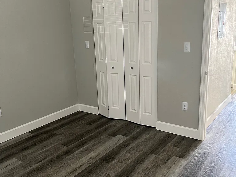 Spring Lake Apartments — Photo 90
