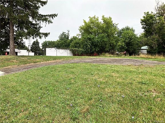 5th image of 71 N Telegraph Rd