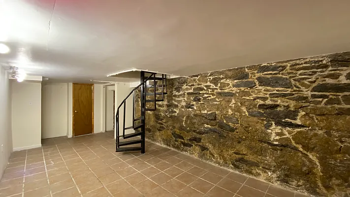 Rented by Crosstown Apartments NYC | media 13