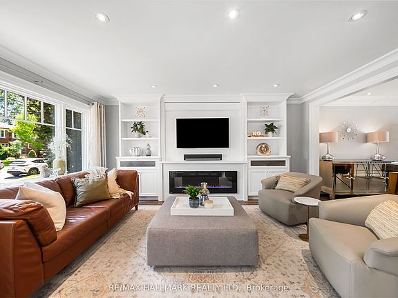 5th image of 214 Divadale Dr