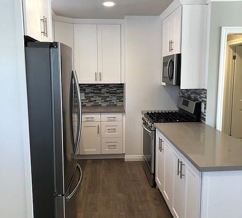 4th image of 312 El Bonito Ave #312