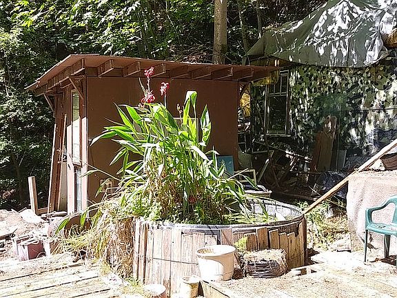 4th image of 1251 Eureka Canyon Rd