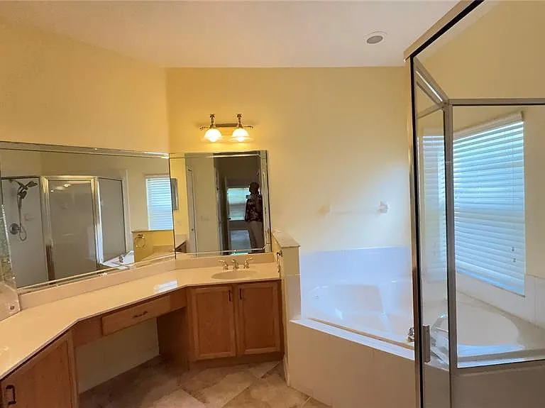 3559 Sunset Isles Blvd — Photo 11