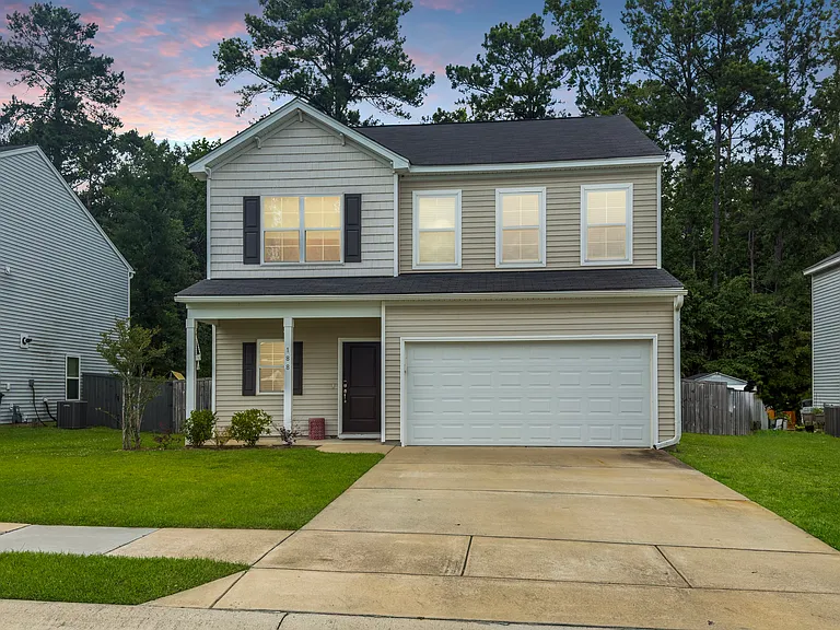 188 Hyrne Dr — Photo 1